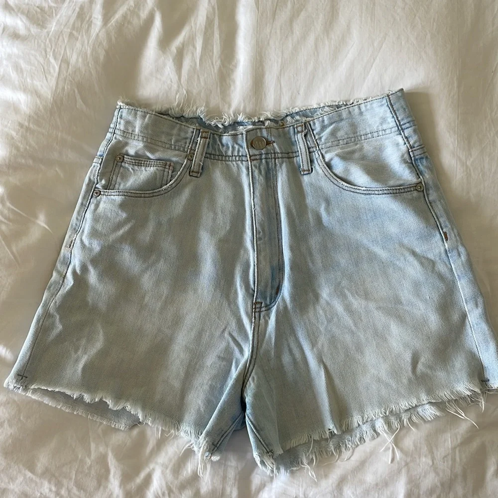 Free People high rise denim shorts - Picture 2 of 4